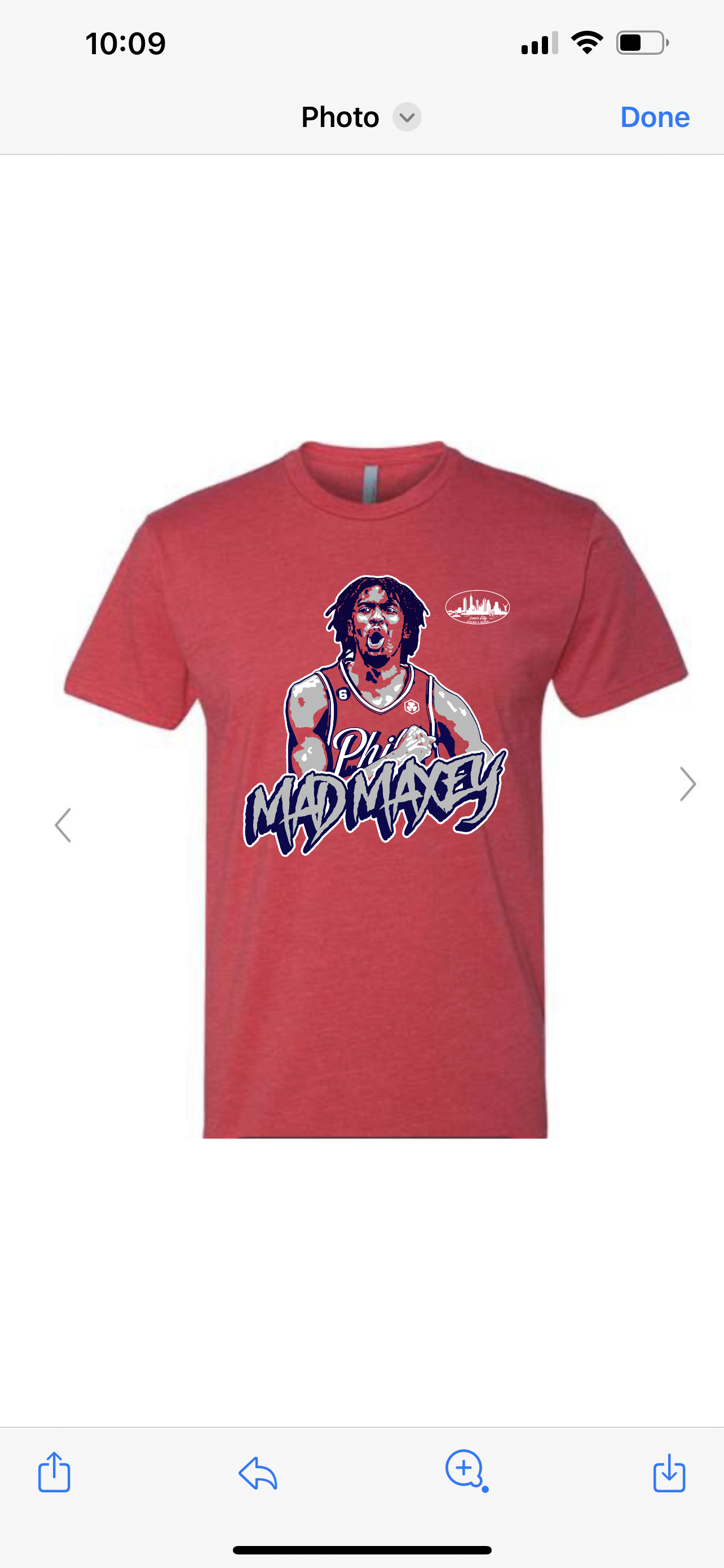 Mad maxey 76ers tee